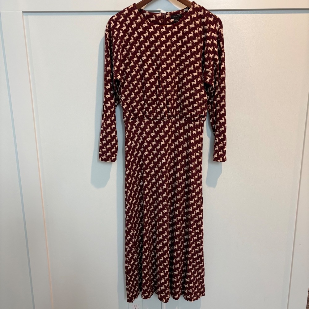 Ann Taylor Horse Print Midi Dress Womens 6 Burgundy Long Sleeve Knit Stretch - Picture 2 of 14